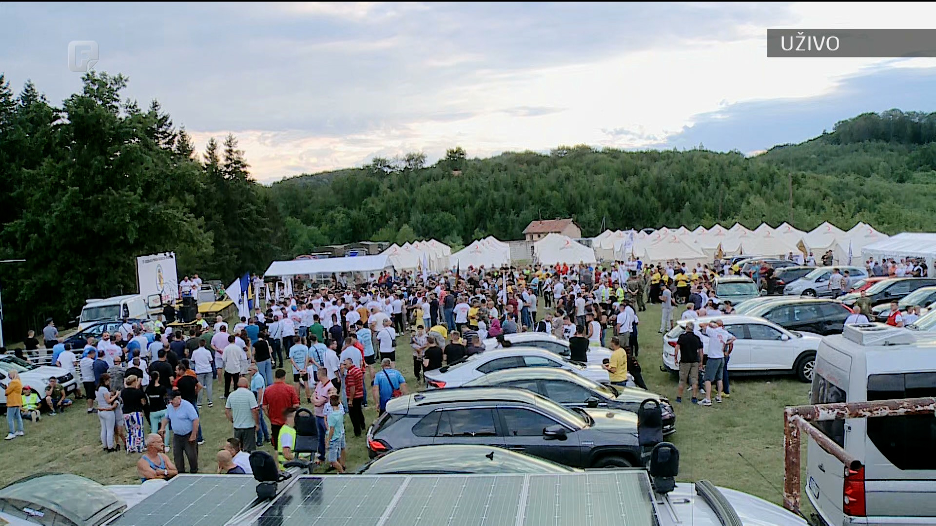 U Nezuk stigla prva kolona učesnika Marša mira